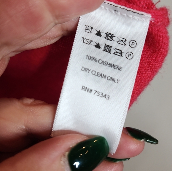 NWT Tahari 100% Cashmere Pink Coral Crewneck Sweater Womens Sz Medium - Picture 11 of 16